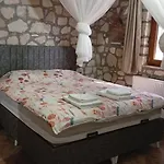Infinity Yasam Vadisi Hostel Ayvalik